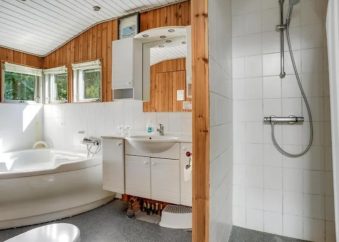 Hylleskovvaenget V * Nordenbro Vesteregn